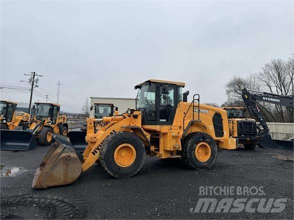Hyundai HL 955 轮式装载机
