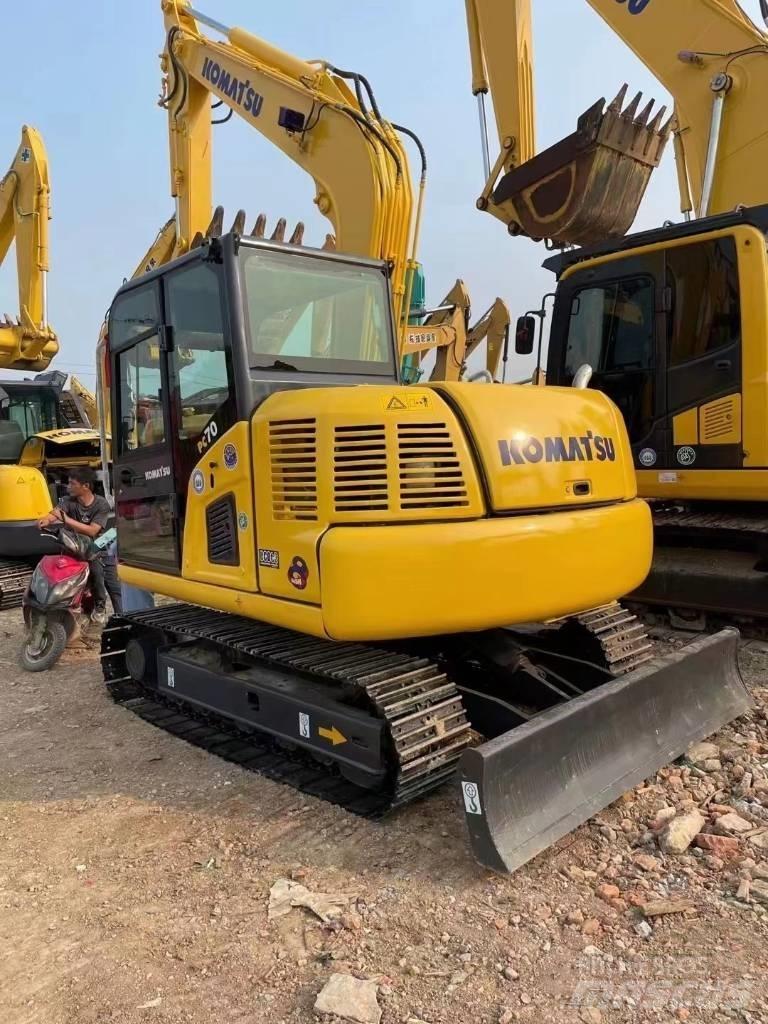 Komatsu PC 70-8 小型挖掘机