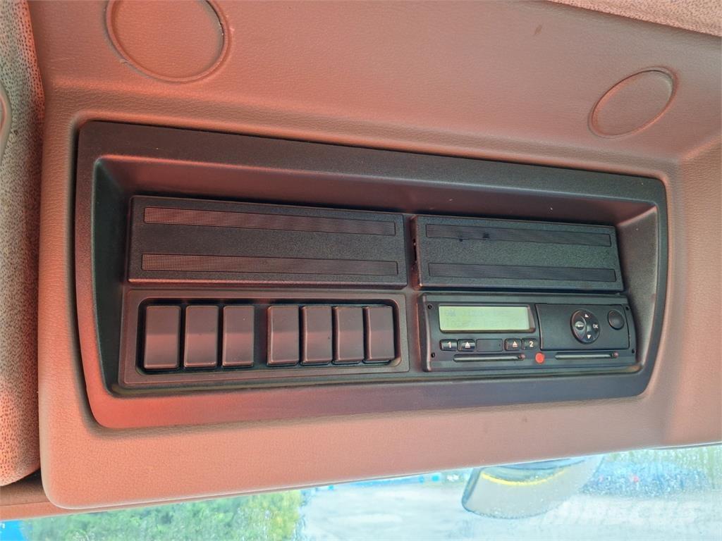 DAF FA LF 45.180 平板车