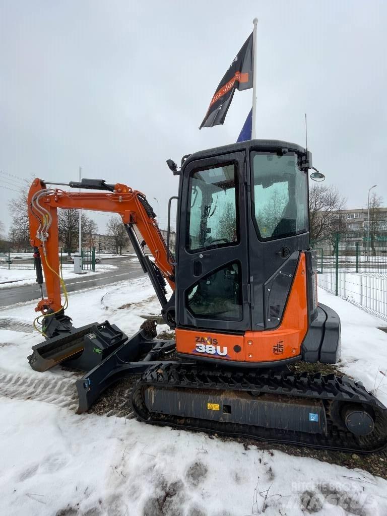 Hitachi ZX 38 U-6 小型挖掘机