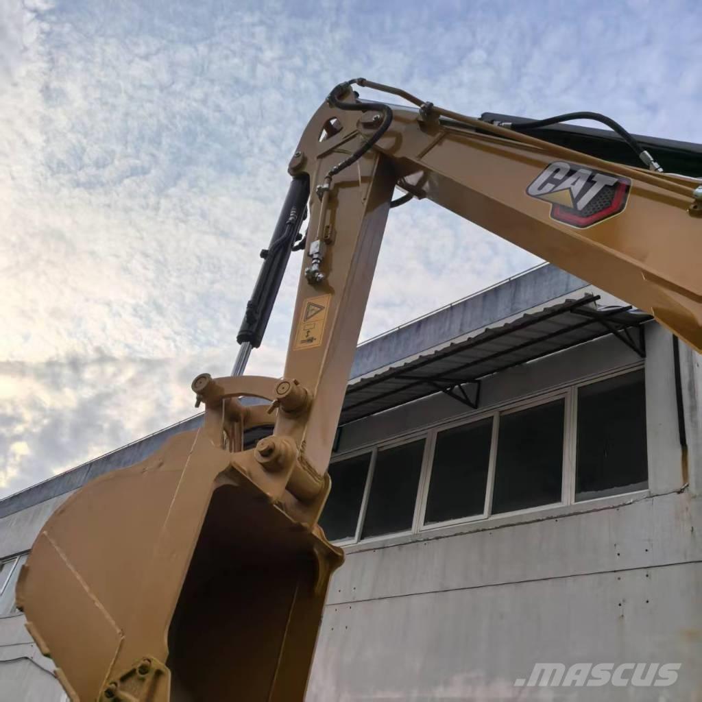CAT 305.5E2 小型挖掘机