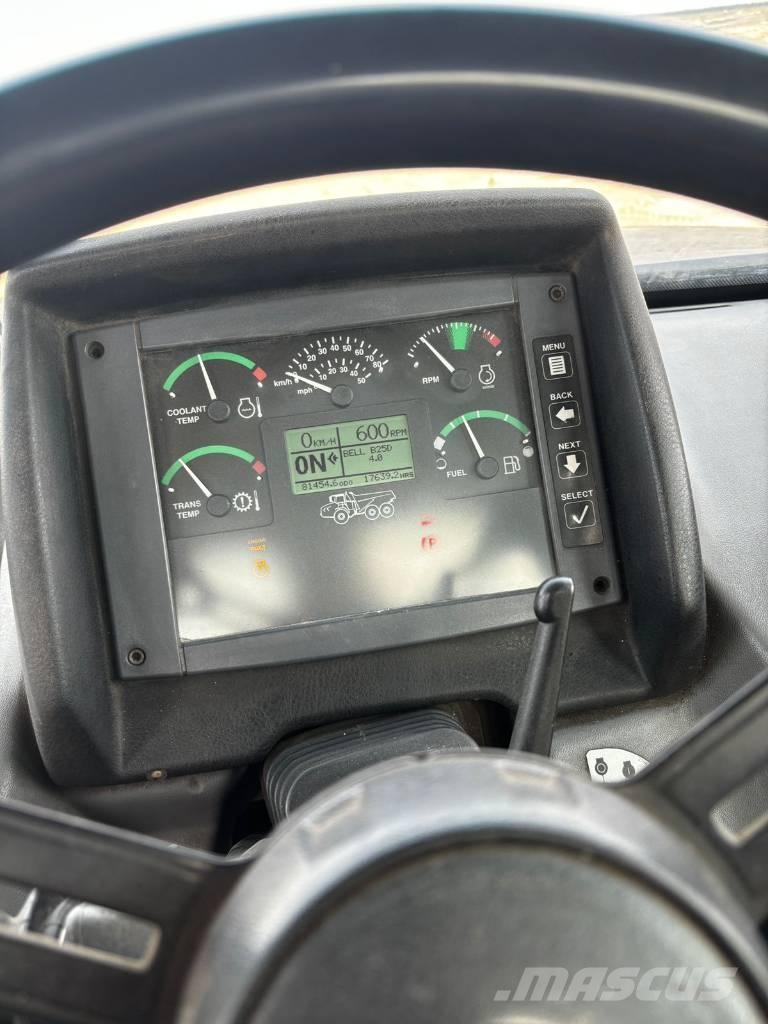 Bell B 25 铰接式自卸车