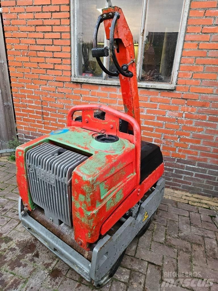 Ammann AR 65 双轮压路机