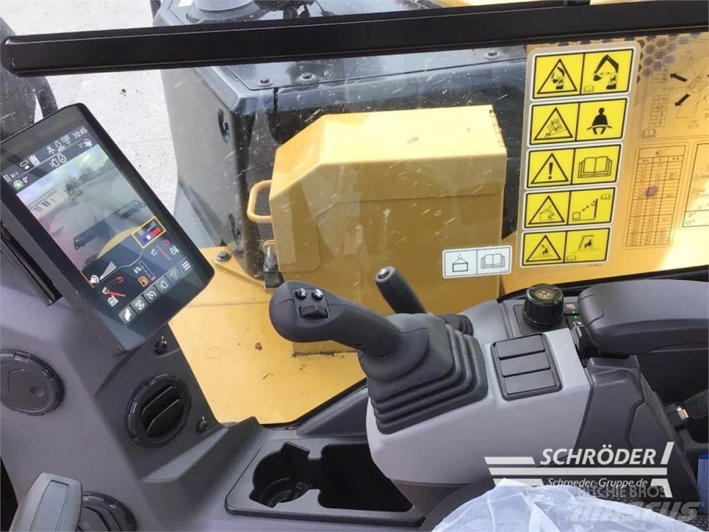 CAT 309 CR 轮式挖掘机