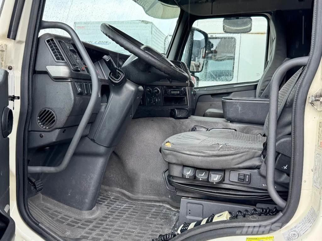 Volvo FM 340 牵引车