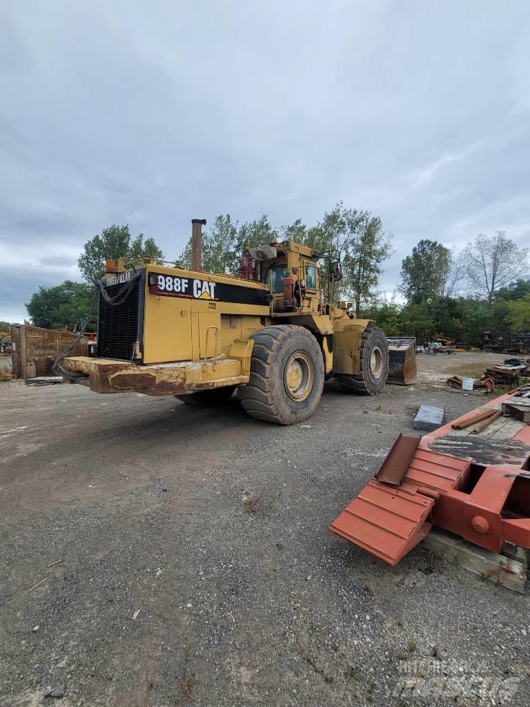 CAT 988 F 轮式装载机