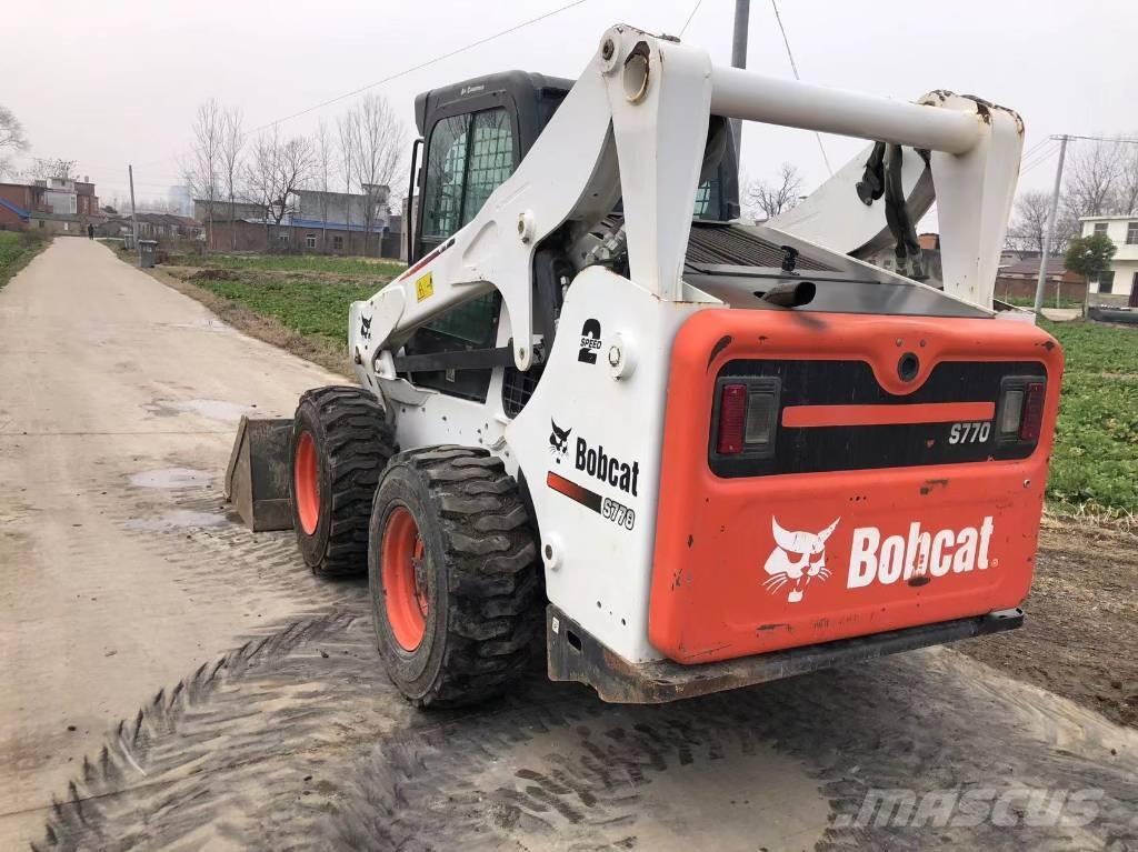 Bobcat T 770 滑移装载机