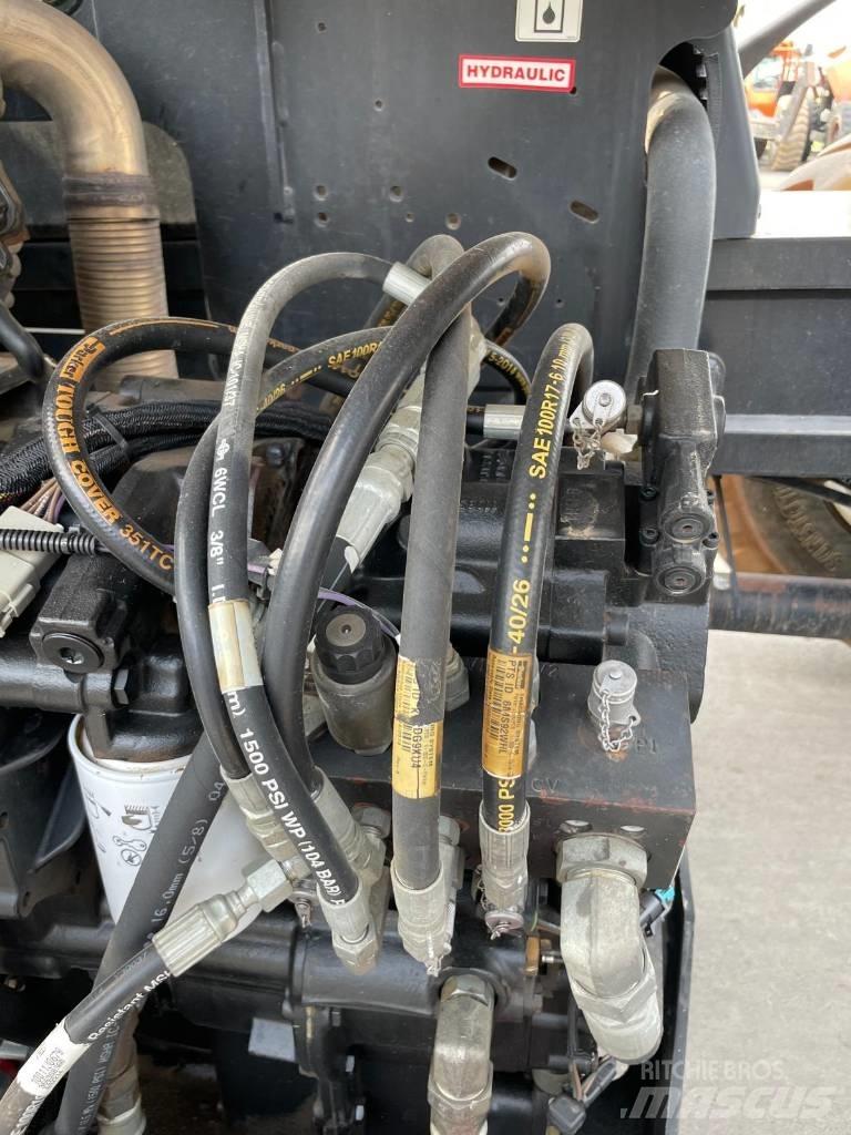 JLG 1255A 伸缩臂叉装车|叉装车