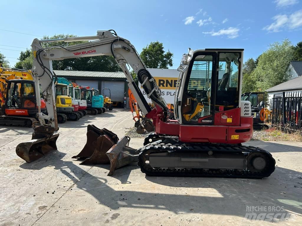 Takeuchi TB 280 FR 中型挖掘机