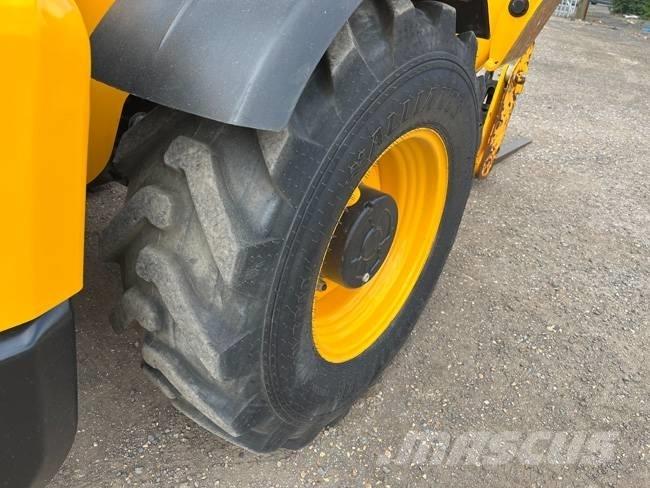 JCB 540-140 伸缩臂叉装车|叉装车