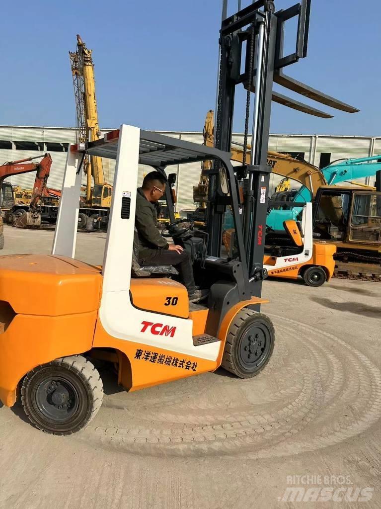 TCM FD30T6 柴油叉车