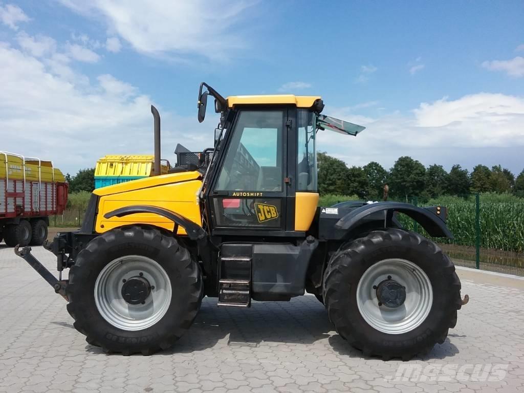 JCB Fastrac 2115 拖拉机/农用车