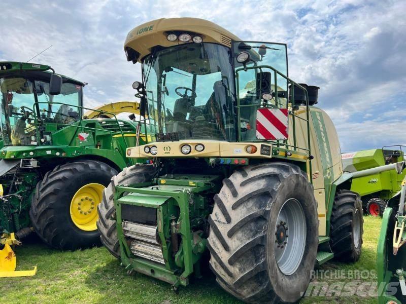 Krone Big X 700 自走式青贮饲料收割机