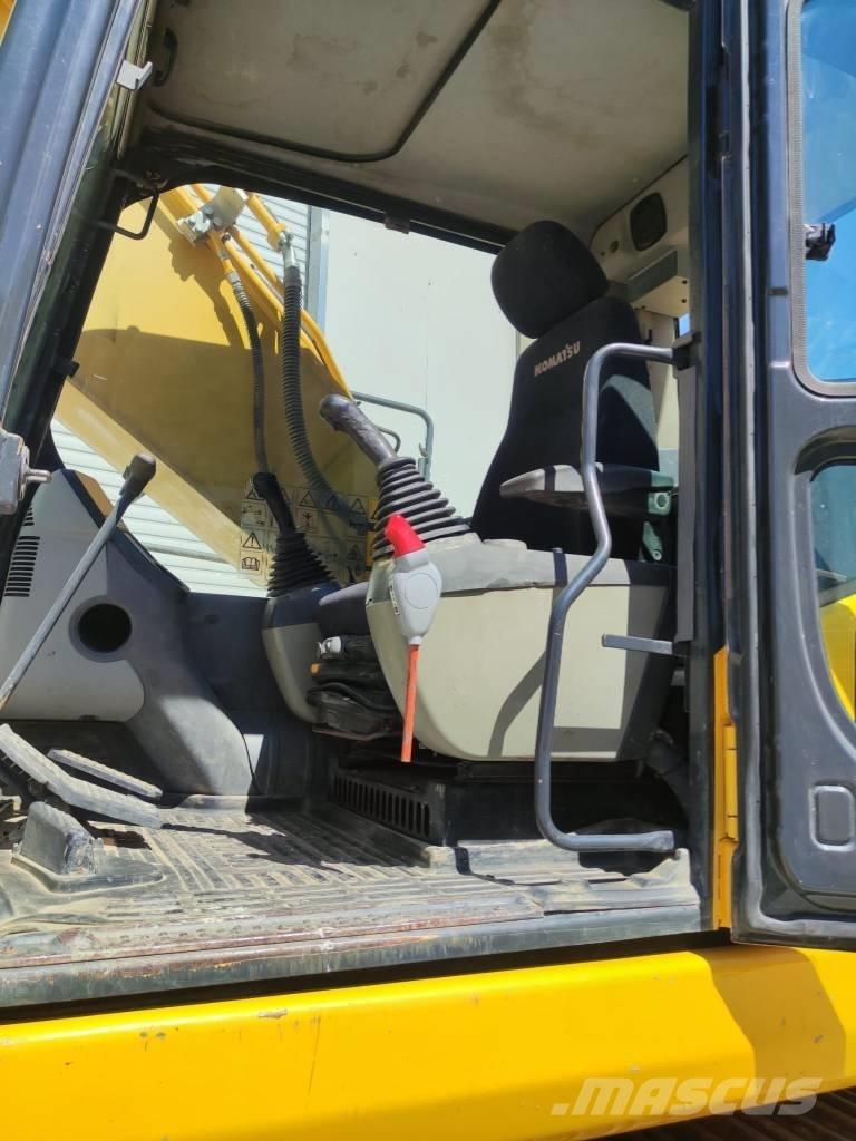 Komatsu PC 210 NLC-8 履带挖掘机