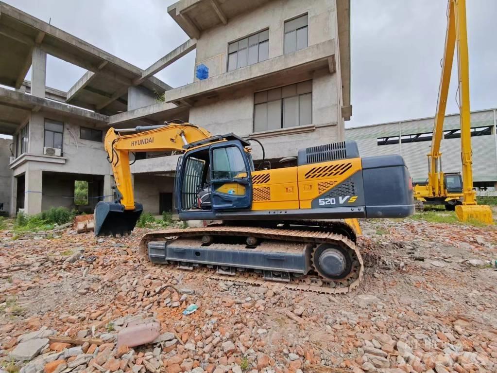 Hyundai Robex 520 VS 履带挖掘机