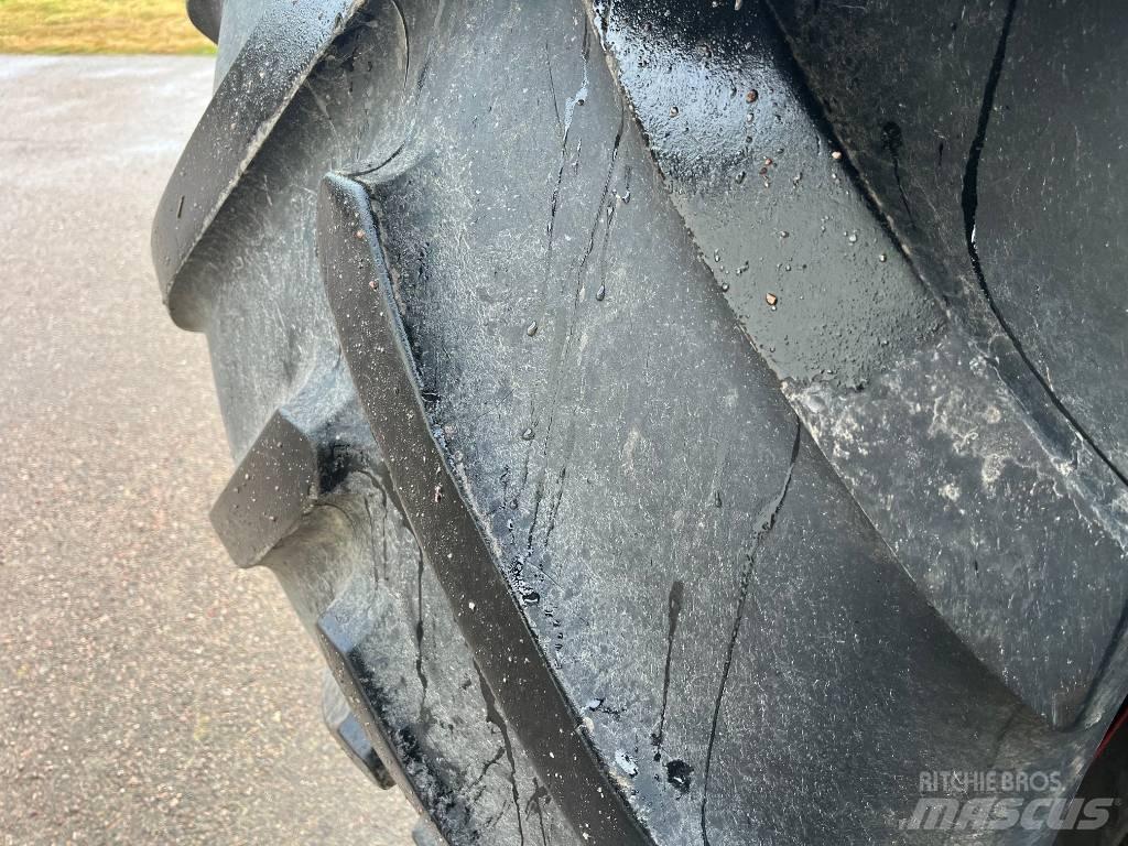 Fendt 724 Profi Plus 拖拉机/农用车