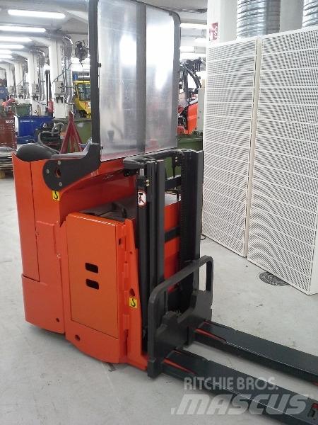 Linde L12LS-03 行走式堆垛机