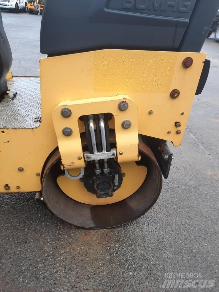 Bomag BW 90 AD-5 双轮压路机