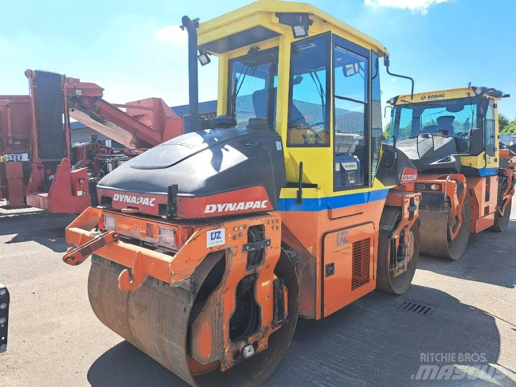 Dynapac CG233HF 双轮压路机