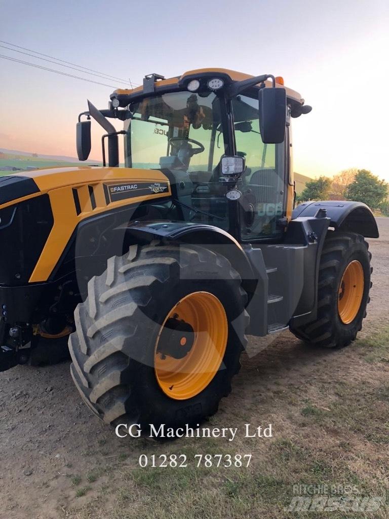 JCB Fastrac 4220 拖拉机/农用车