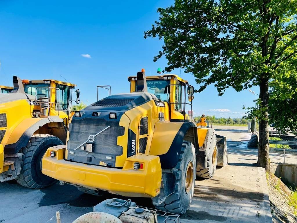 Volvo L 220 H 轮式装载机