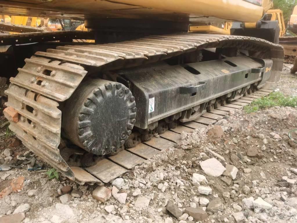 CAT 325 B L 履带挖掘机