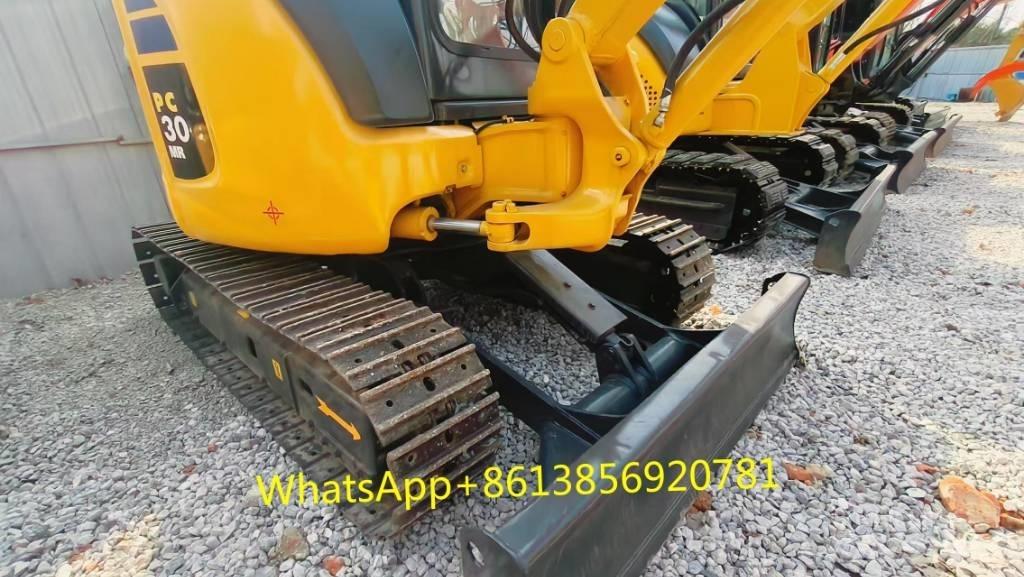 Komatsu PC 30 小型挖掘机