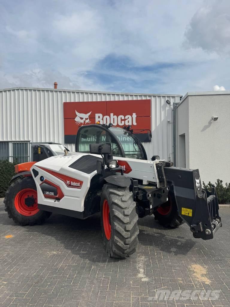 Bobcat T35.105L 伸缩臂叉装车|叉装车