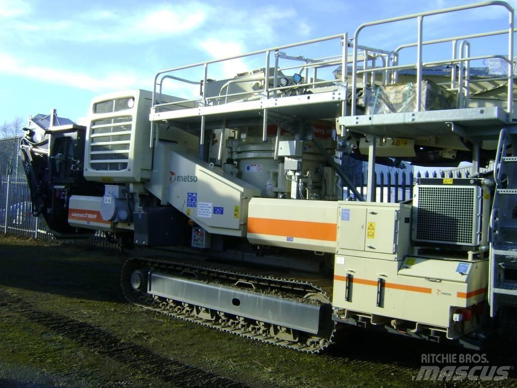 Metso LT 300 HP 移动式破碎机