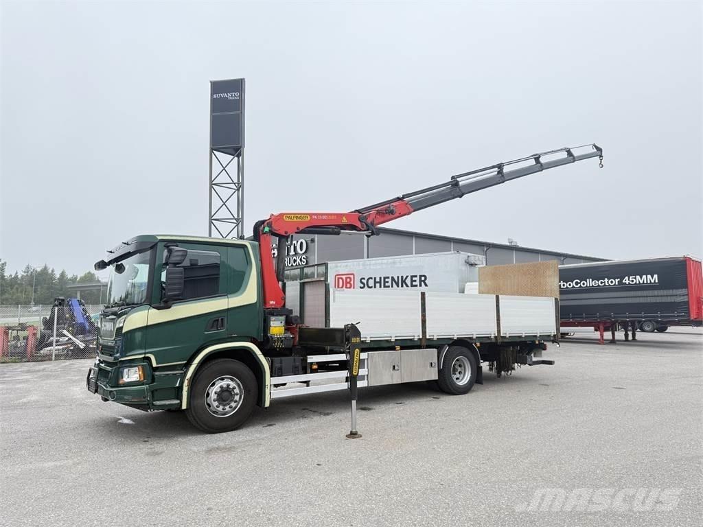 Scania P320 4x2 起重车