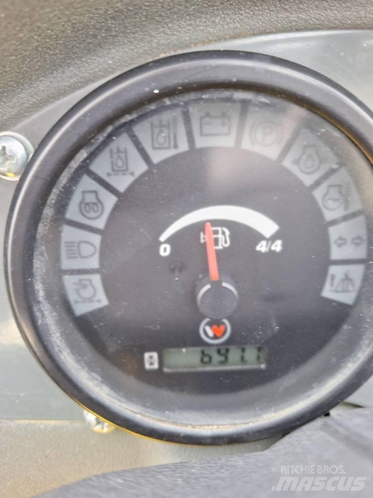 Wacker Neuson 1601 翻斗车\公路型自卸车