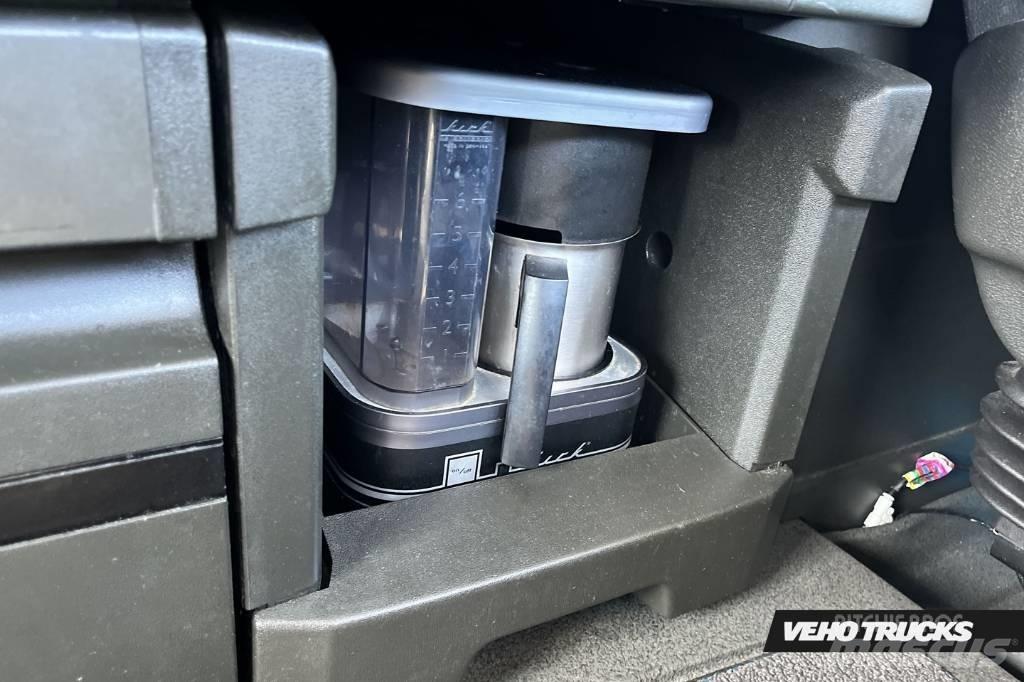 Volvo FH13 500 6x2 牵引车