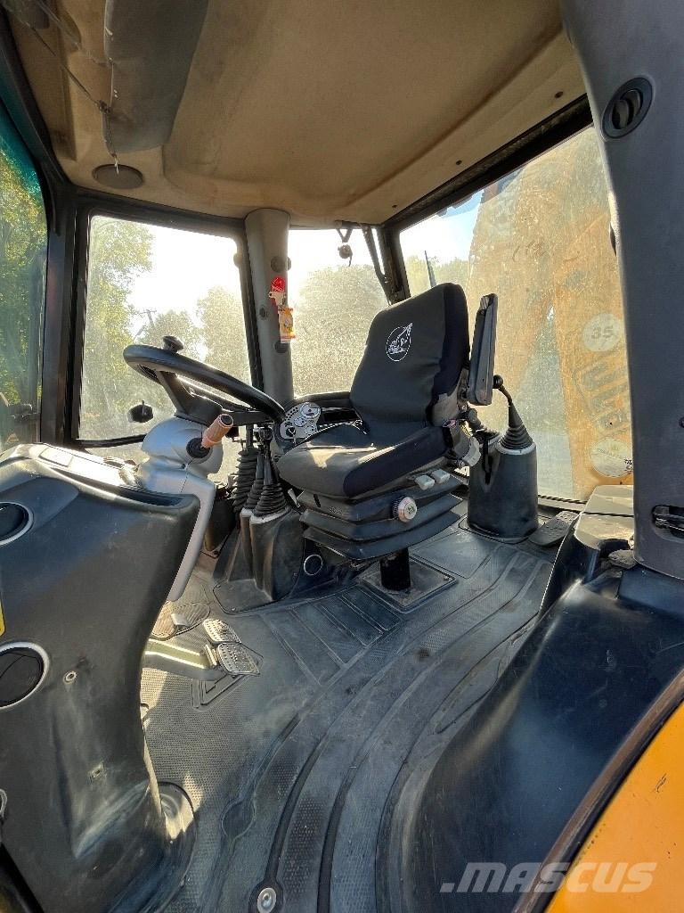 JCB 4 CX 反铲装载机