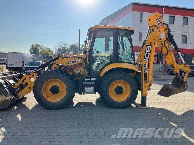 JCB 4 CX Pro 反铲装载机