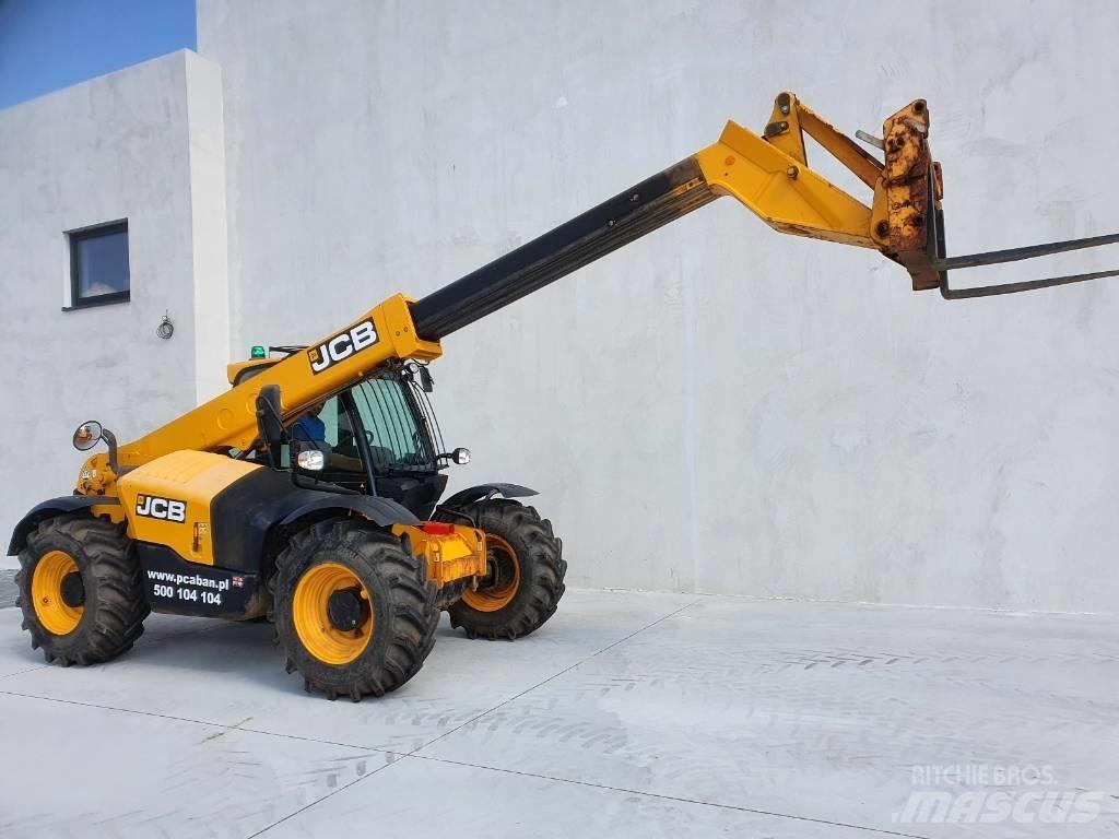 JCB 531-70 - BC25 伸缩臂叉装车|叉装车