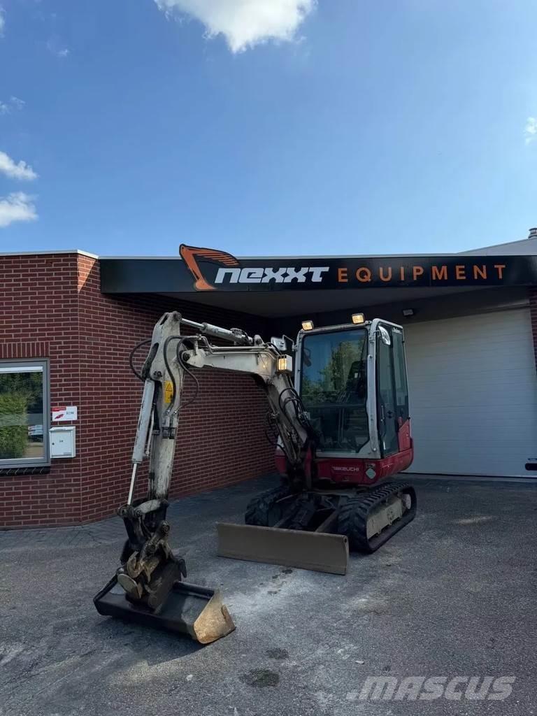 Takeuchi TB230 履带挖掘机