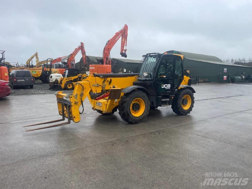 JCB 540-140 伸缩臂叉装车|叉装车