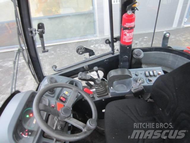 Kubota R 065 轮式装载机