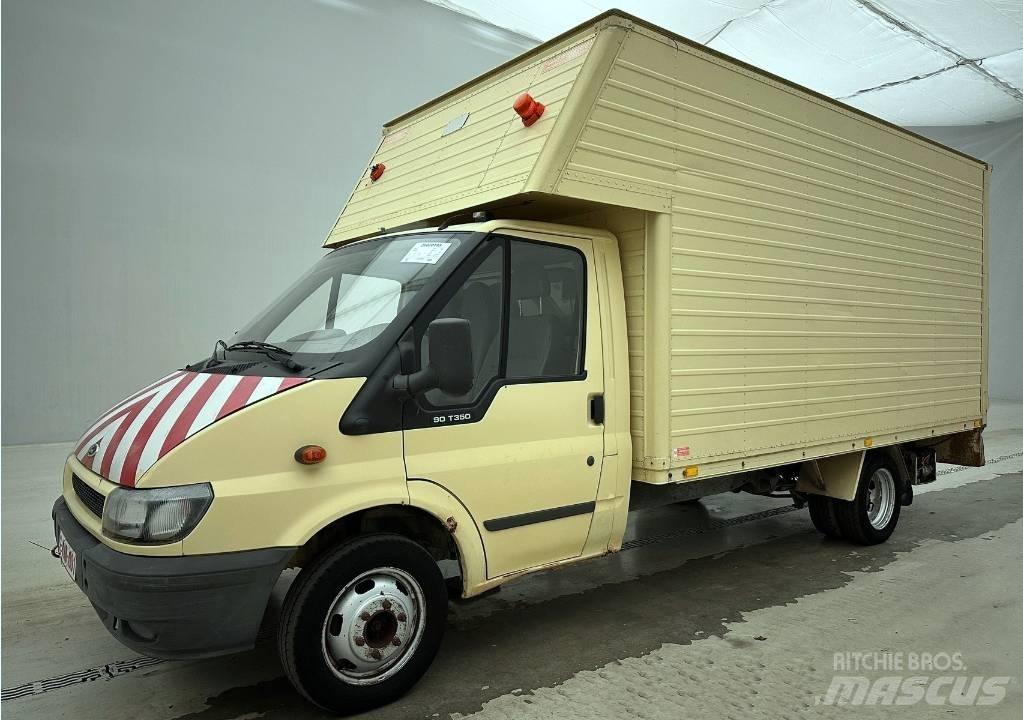 Ford TRANSIT 商务面包车