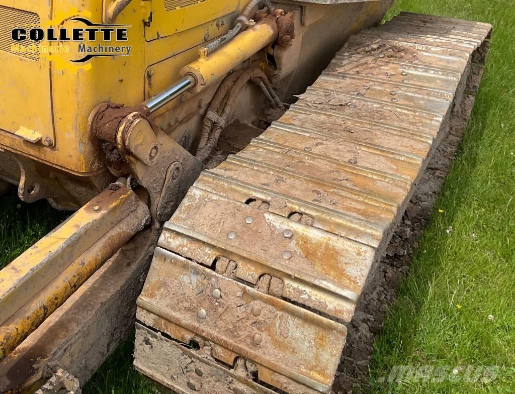Komatsu D 39 EX-22 履带式推土机