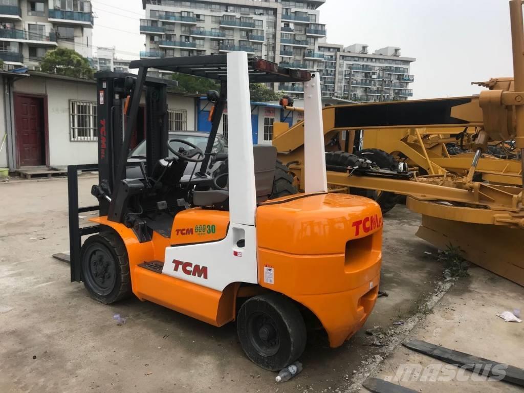 TCM FD 30 柴油叉车