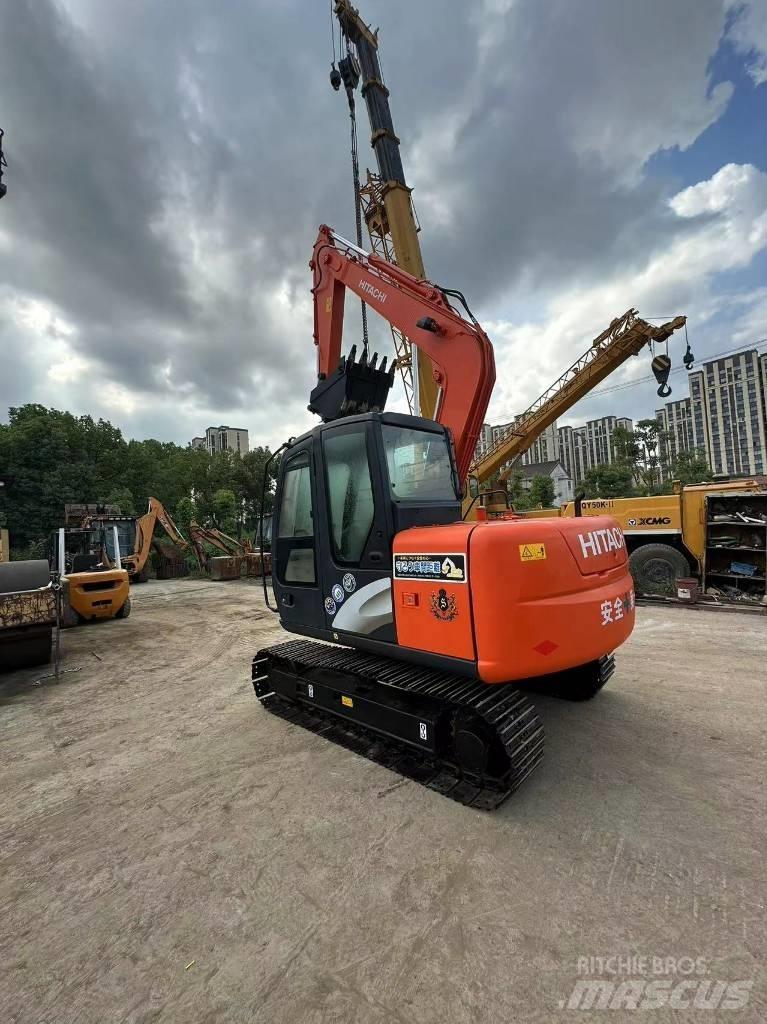 Hitachi ZX 70 履带挖掘机
