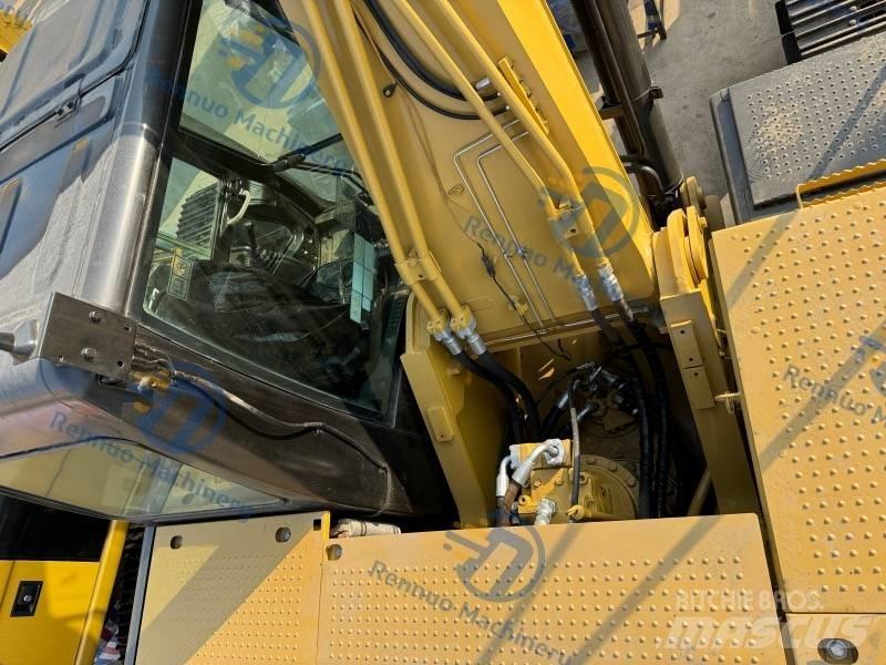 CAT 326D2 履带挖掘机
