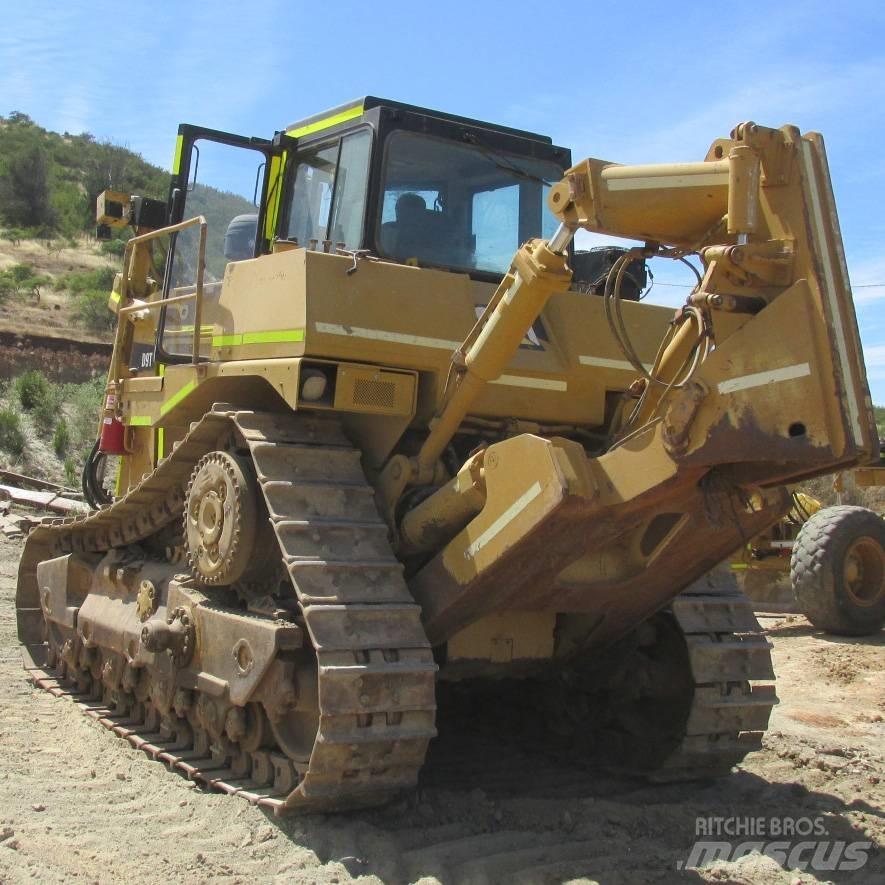 CAT D 9 T 履带式推土机