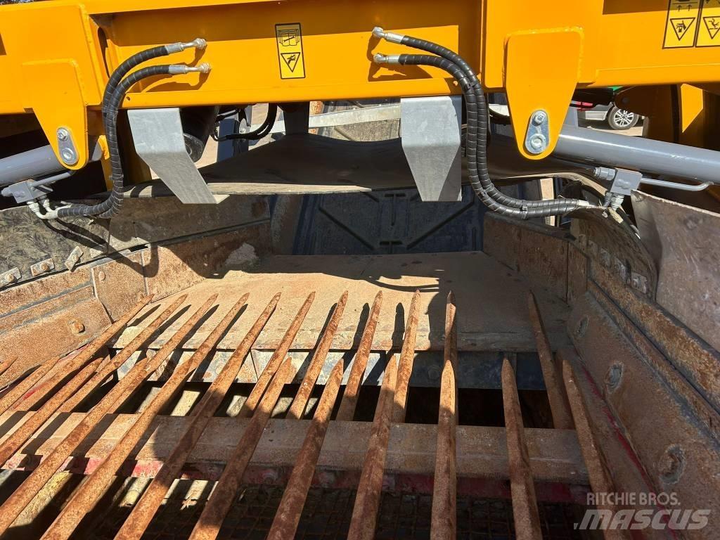 Barford SR165 移动式筛分机