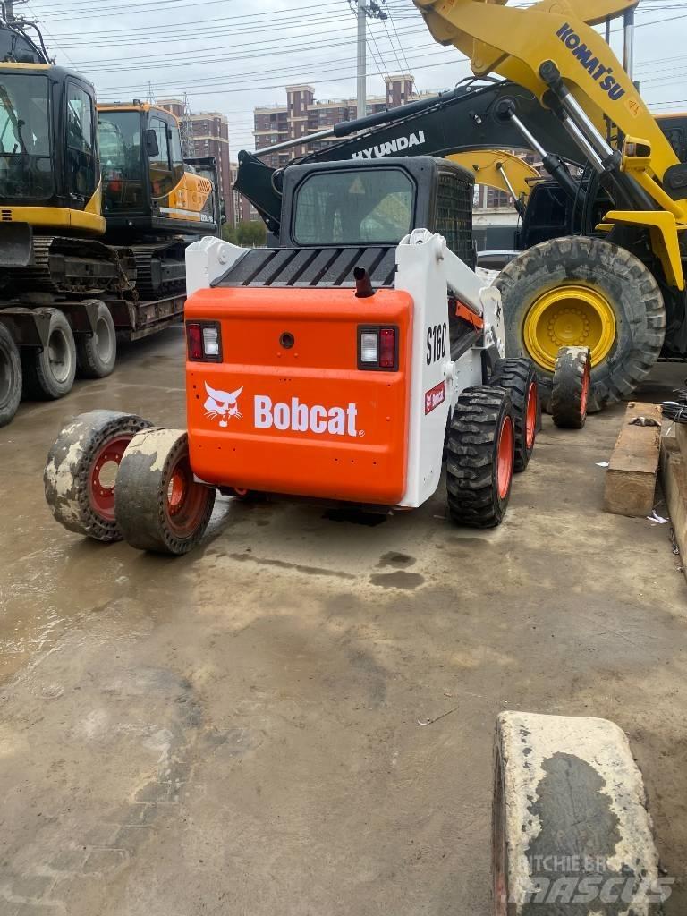 Bobcat S160 滑移装载机