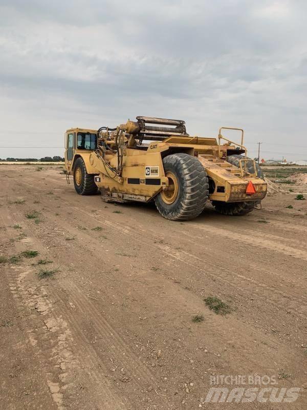 CAT 623E 铲运机