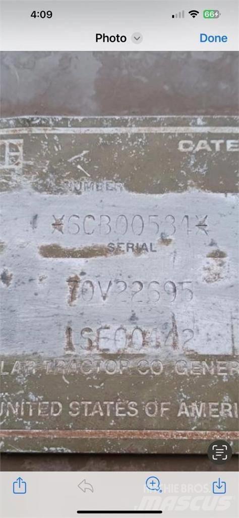 CAT 623E 铲运机
