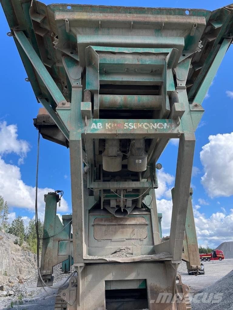 Sandvik 1211 移动式破碎机