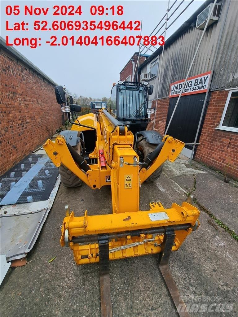JCB 540-140 伸缩臂叉装车|叉装车